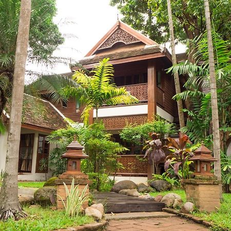 Baan Orapin Bed & Breakfast Chiang Mai Exterior photo