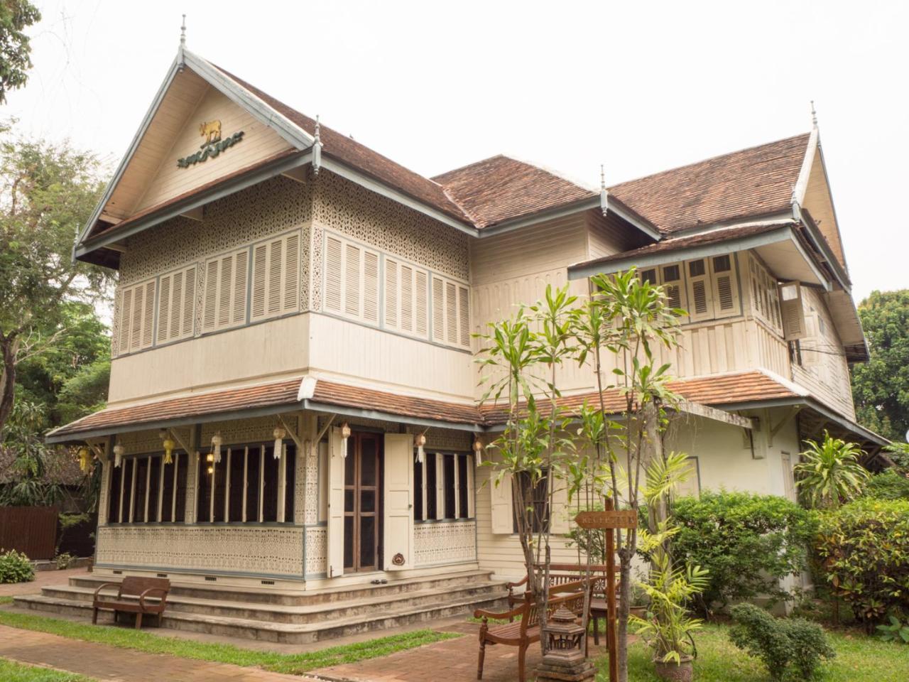 Baan Orapin Bed & Breakfast Chiang Mai Exterior photo