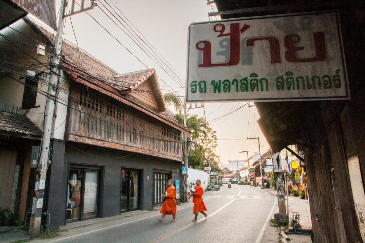 Baan Orapin Bed & Breakfast Chiang Mai Exterior photo